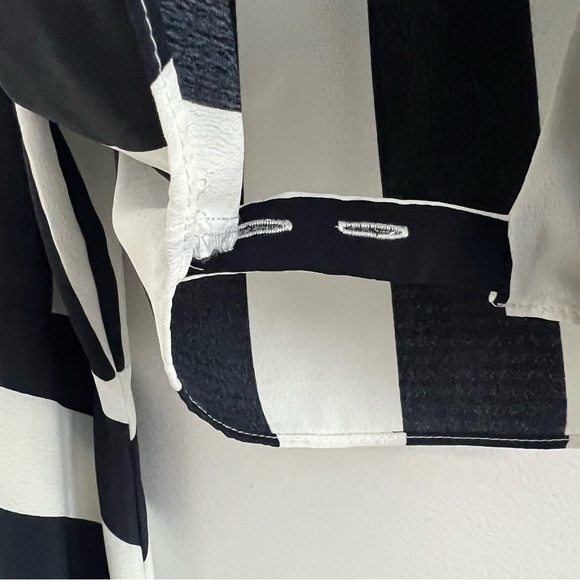 River Island Petite Black White Striped Bell Sleeves Wrap Top - Picture 5 of 8